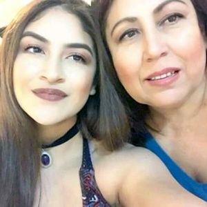 Meet your Posher, Sandra